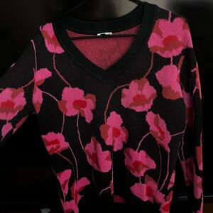 Floral V-Neck Sweater - Black and Pink